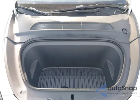 2023 Tesla Model Y Awd/Long Range Dual Motor All-Wheel Drive from USA, damaged, VIN 7SAYGDEE3PA080819